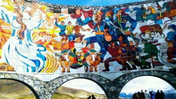 wunderschönes Mosaik im Grossen Kaukasus