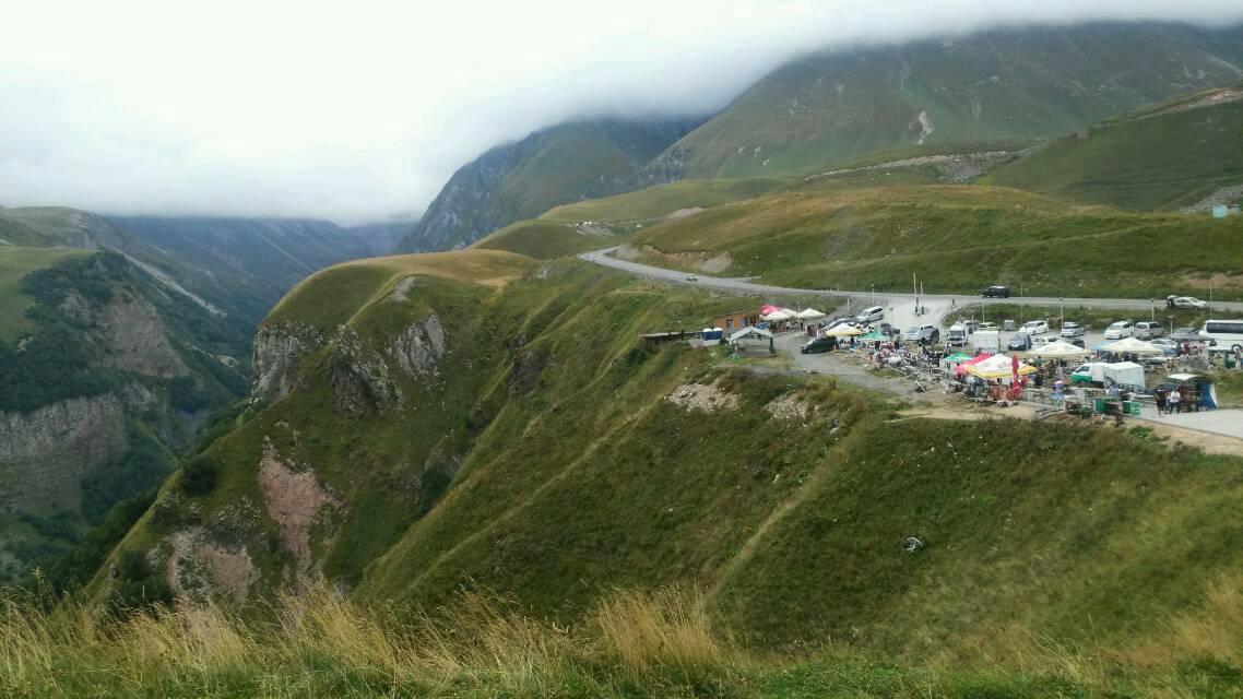 Zwischenhalt beim Mosaik-Panorama aus der Sowjetzeit